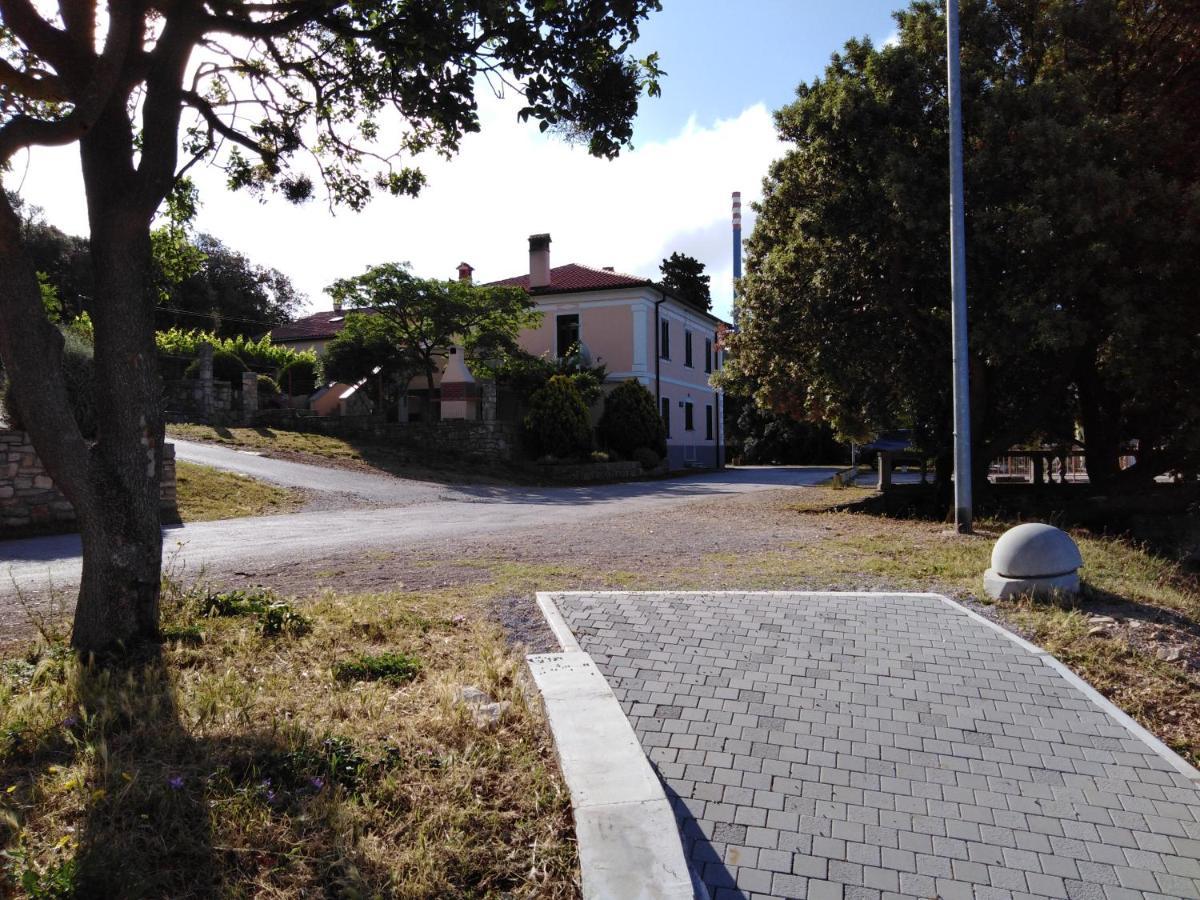Apartmani Zupanic Koromačno Εξωτερικό φωτογραφία