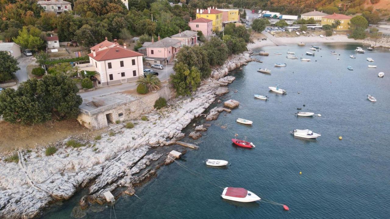 Apartmani Zupanic Koromačno Εξωτερικό φωτογραφία